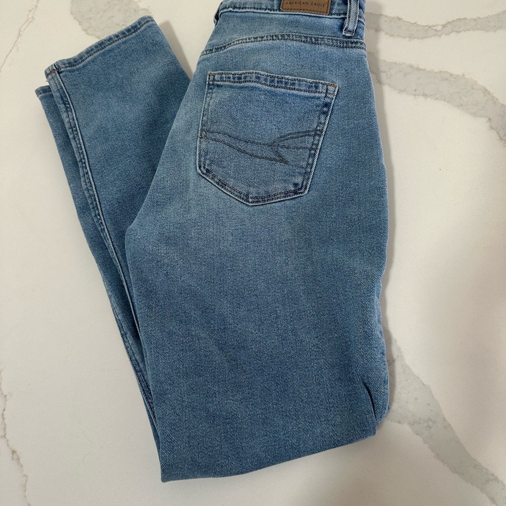 American Eagle Outfitters Light Blue Mom Jeans